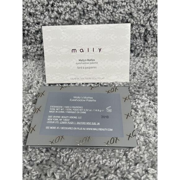 Mally Mallys Mattes Eyeshadow Palette 3018 8 Shades 0.52 Oz - Picture 5 of 10